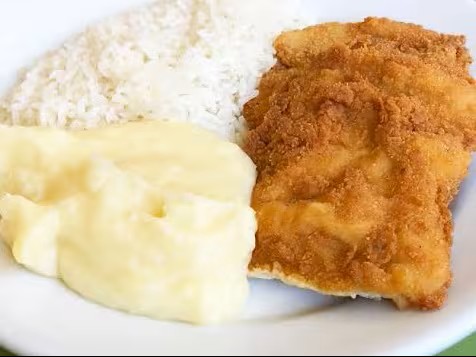 Filé de peixe com purê